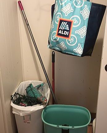 5th image of 1610 W Bay Dr #106