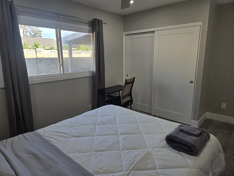 S Willow Dr — Photo 12