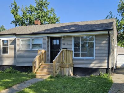 2214 Santa Barbara Dr, Flint, MI, 48504