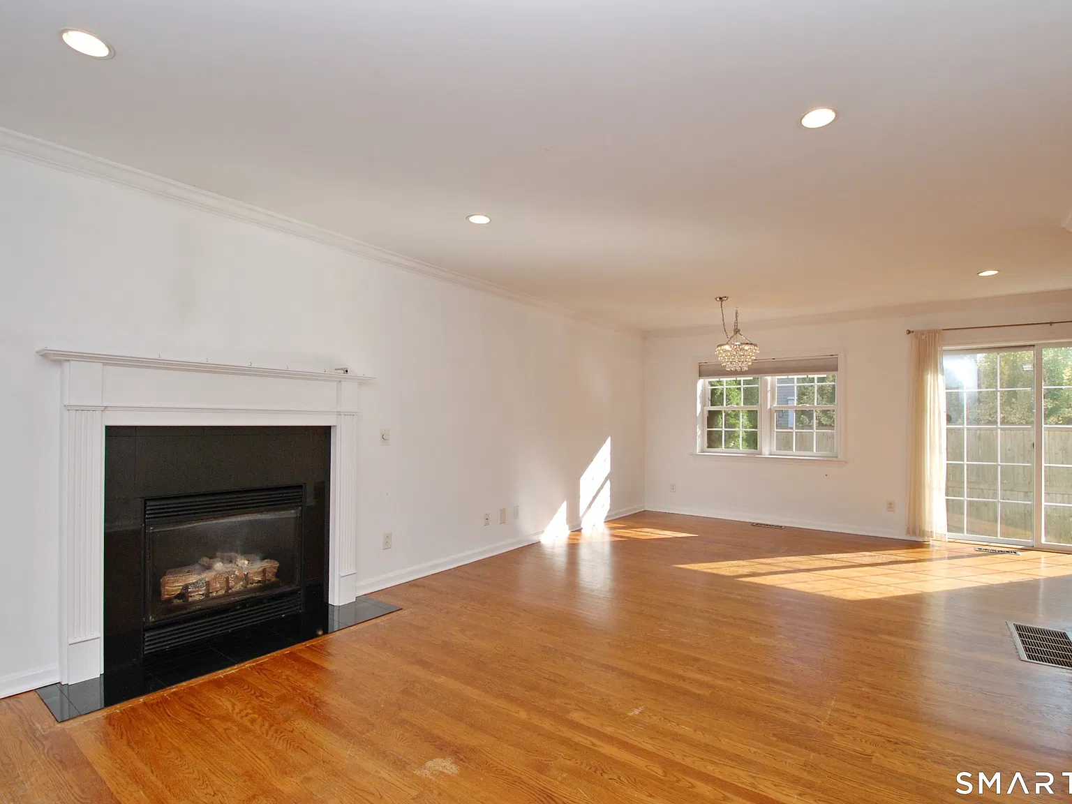 Barron Court — Photo 3