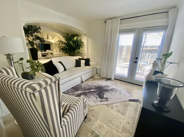 1979 Yolanda St, Camarillo, CA 93010