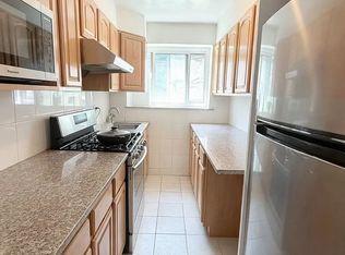 111-21 66th Ave #1A, Forest Hills, NY 11375