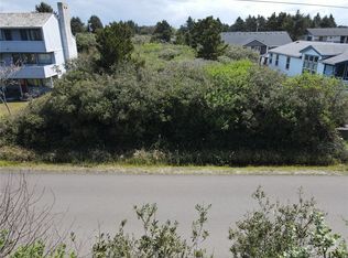 524 Sand Dune Ave SW, Ocean Shores, WA 98569