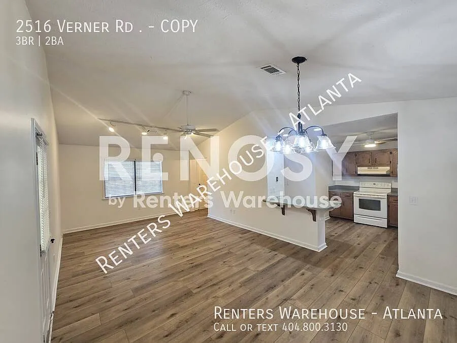 Newly Renovated 3 Bedroom Ranch in the Highly Sought-After Peachtree Ridge School District! — Photo 4