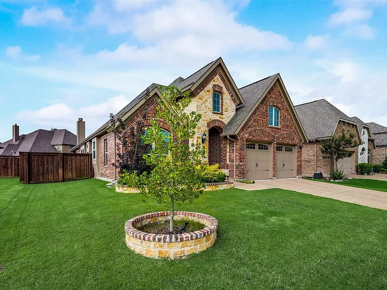 1213 Wedgewood Dr — Photo 22