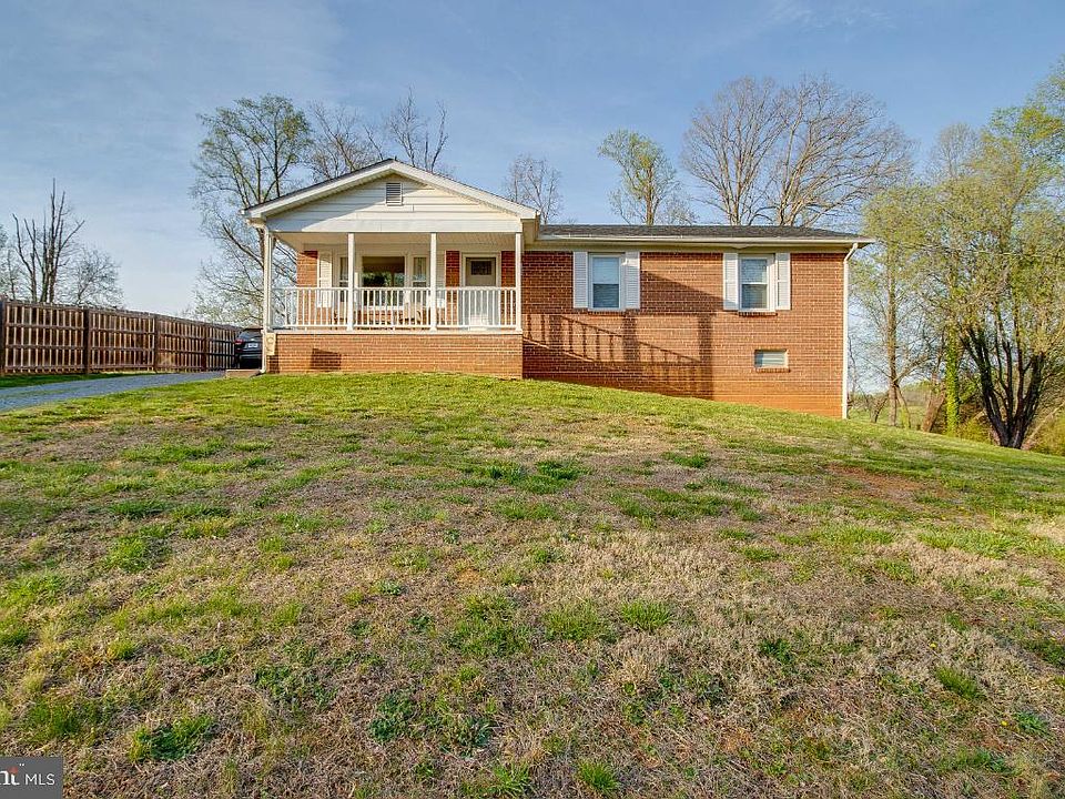 7221 Oak Dr, Reva, VA 22735 Zillow