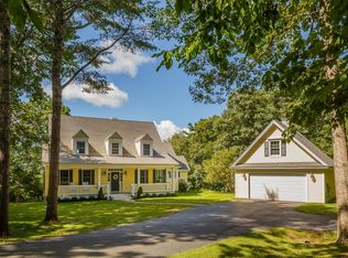 21 Bristol Dr, Rockport, ME 04856