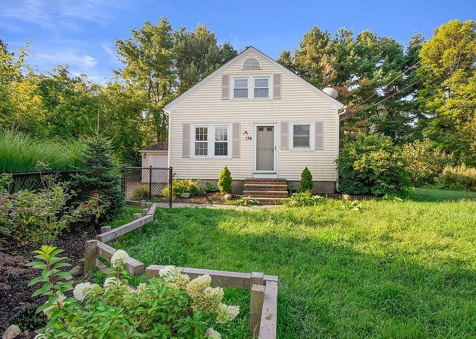 176 Central Pike, Scituate, RI 02857 Zillow