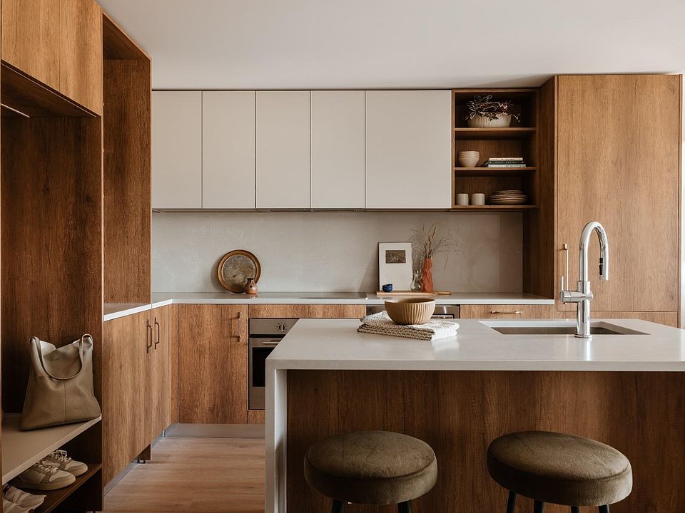 1st image of 133 W 49th Ave #301
