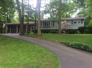 201 Stony Point Trl, Webster, NY 14580