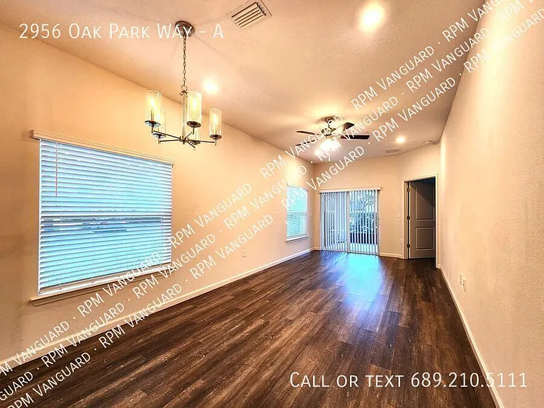 2956 Oak Park Way #A — Photo 6