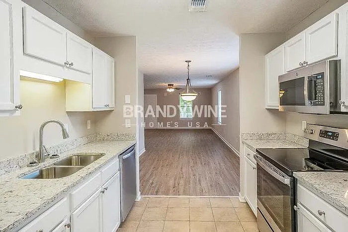 7126 Crystal Creek Pl — Photo 8