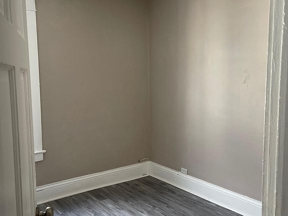 bedroom2