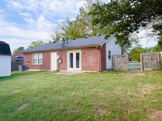 3409 Colonnade Dr, Lexington, KY 40515