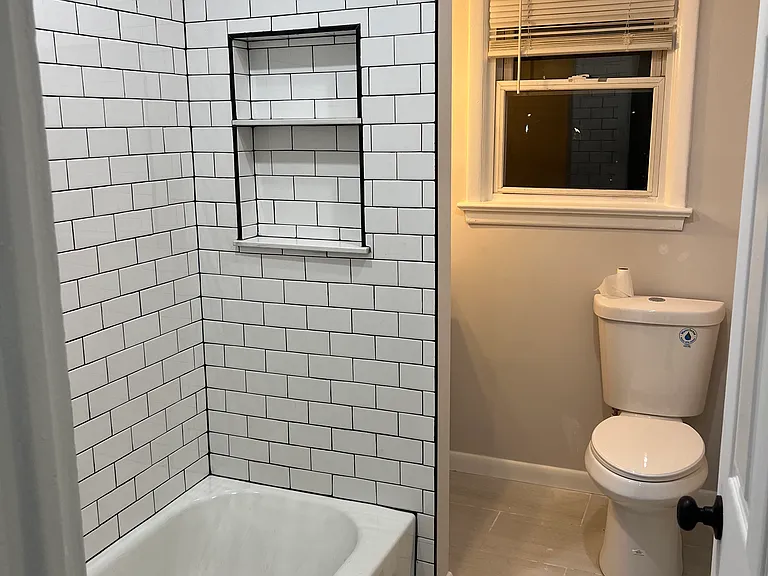110 Railroad Ave #10 — Photo 7
