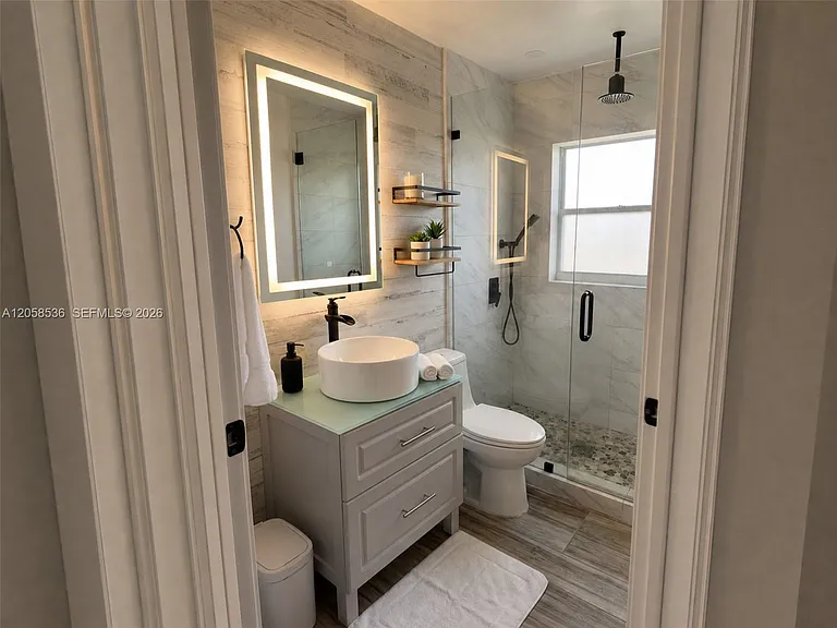 1855 SW 177th Ter — Photo 7