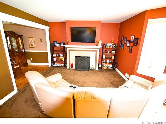 4th image of 1734 Mohawk Dr