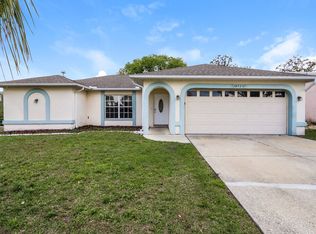 18725 Parade Rd, Hudson, FL 34667