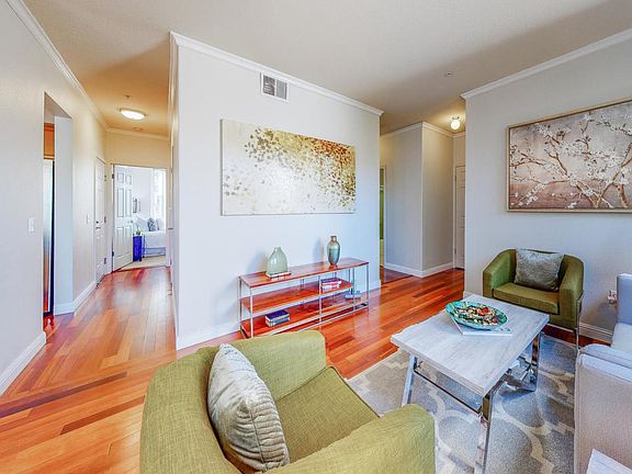 4th image of 423 N 2nd St Unit 336