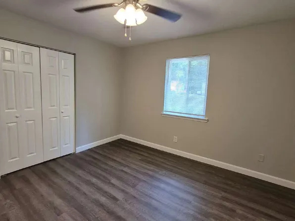 217 Sweetland Dr, Chattanooga, TN