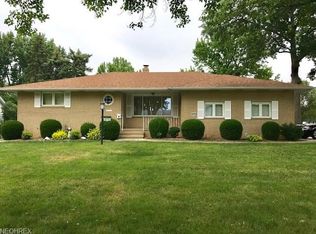 6555 Belmeadow Dr, Middleburg Heights, OH 44130