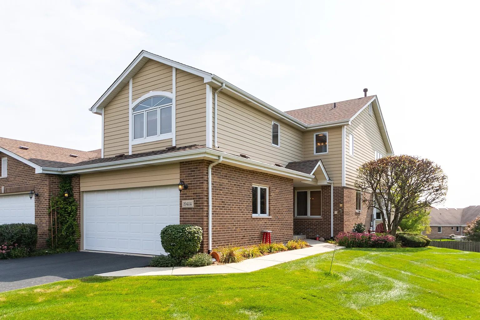 19414 Cranfield Ln photo 1