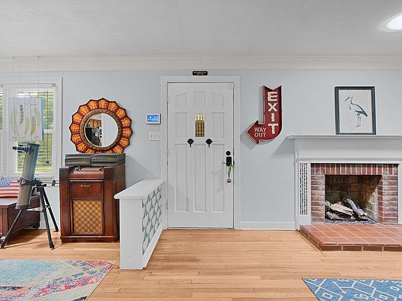 5th image of 19 Kingston St