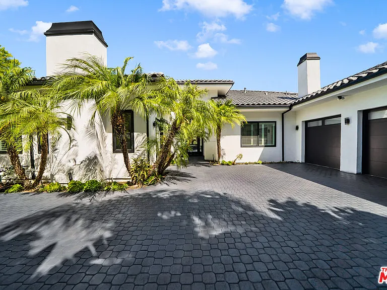 19034 Ashurst Ln — Photo 14