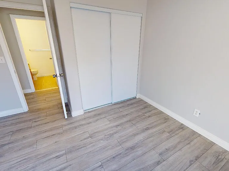 2570 Quail Wood Ct — Photo 17