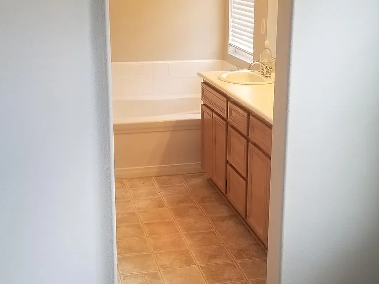 27715 Summer Grove Pl — Photo 31