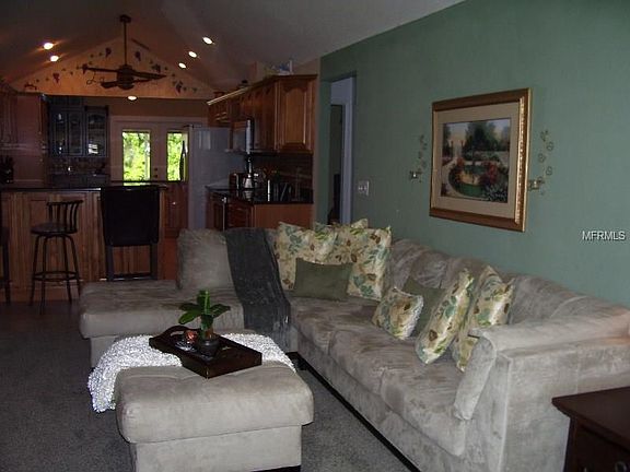2nd image of 4820 19th St N