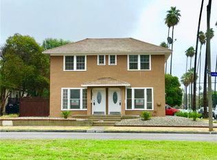 806 N Huntington Blvd, Pomona, CA 91768