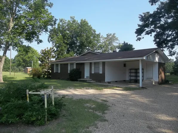 2106 Omega St, Camden, AR 71701