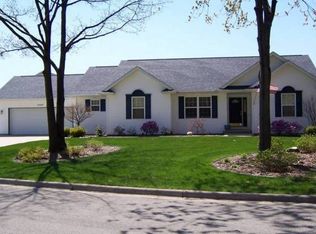 2300 Heritage Dr, Bay City, MI