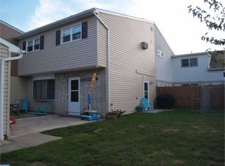 95 Covington Pl, Catasauqua, PA 18032