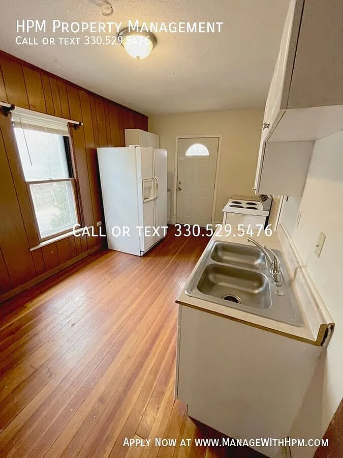 - Move In Special 1st months rent free — Photo 2