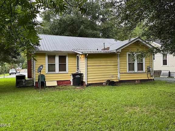 4th image of 316 Atwater St