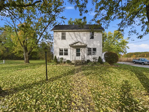 2867 N Thayer Rd, Lima, OH 45801