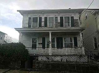 248 S 2nd St, Lehighton, PA 18235