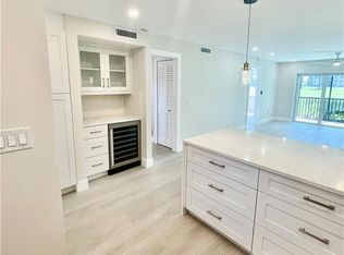 9 High Point CIR N #108, NAPLES, FL 34103