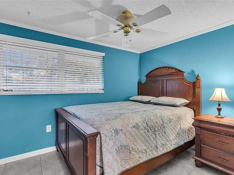 7420 Cass Cir — Photo 19