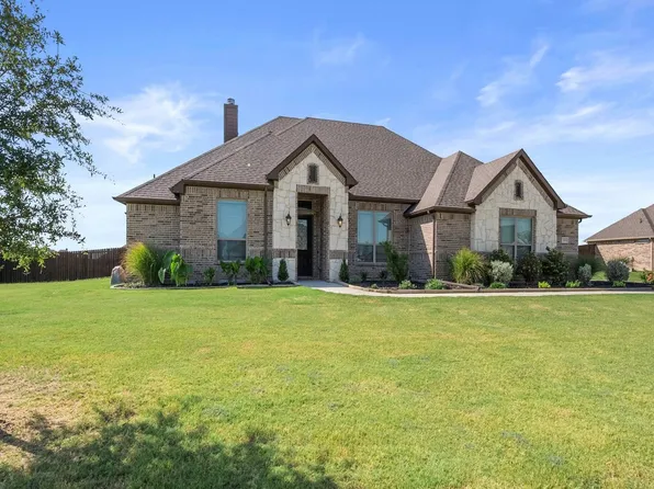 221 Westward Ct, Waxahachie, TX 75167
