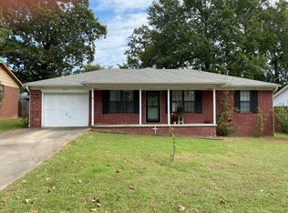 2111 S Jackson Ave, Russellville, AR 72802
