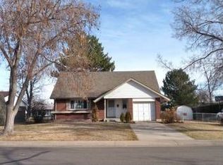 1084 Fairplay St, Aurora, CO 80011