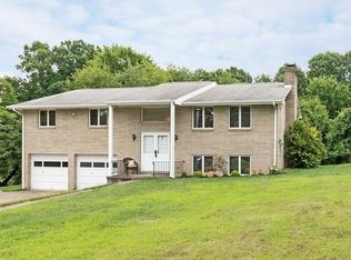 268 Shafer Rd, Coraopolis, PA 15108