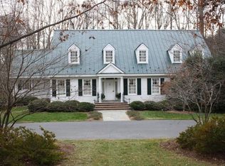 525 Arrowhead Dr, Earlysville, VA 22936