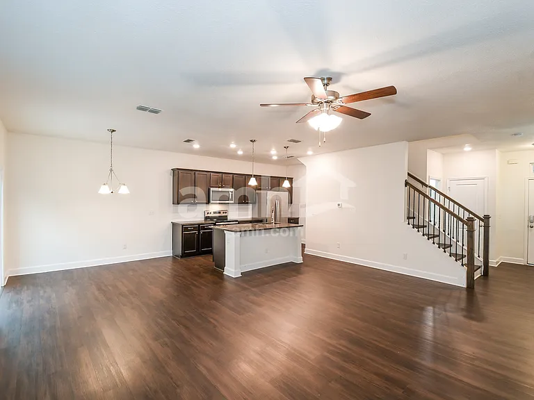 8559 Highfield Ave — Photo 9