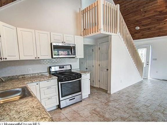 3rd image of 88 Barnegat Beach Dr