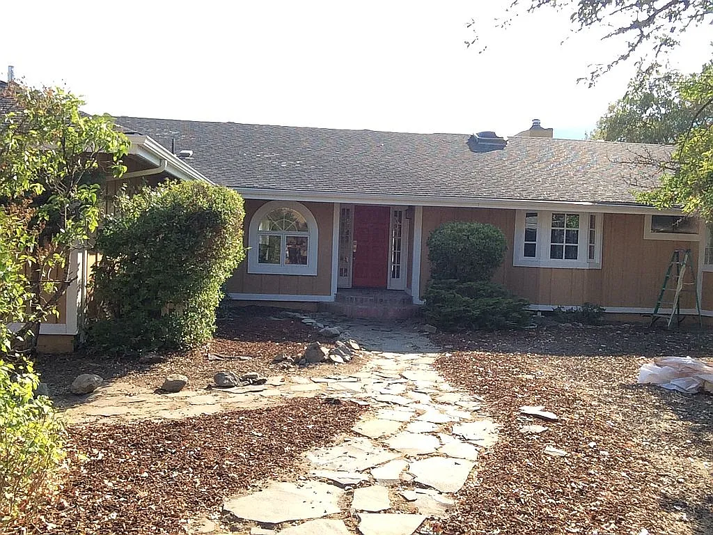 4025 Little Applegate Rd photo 1