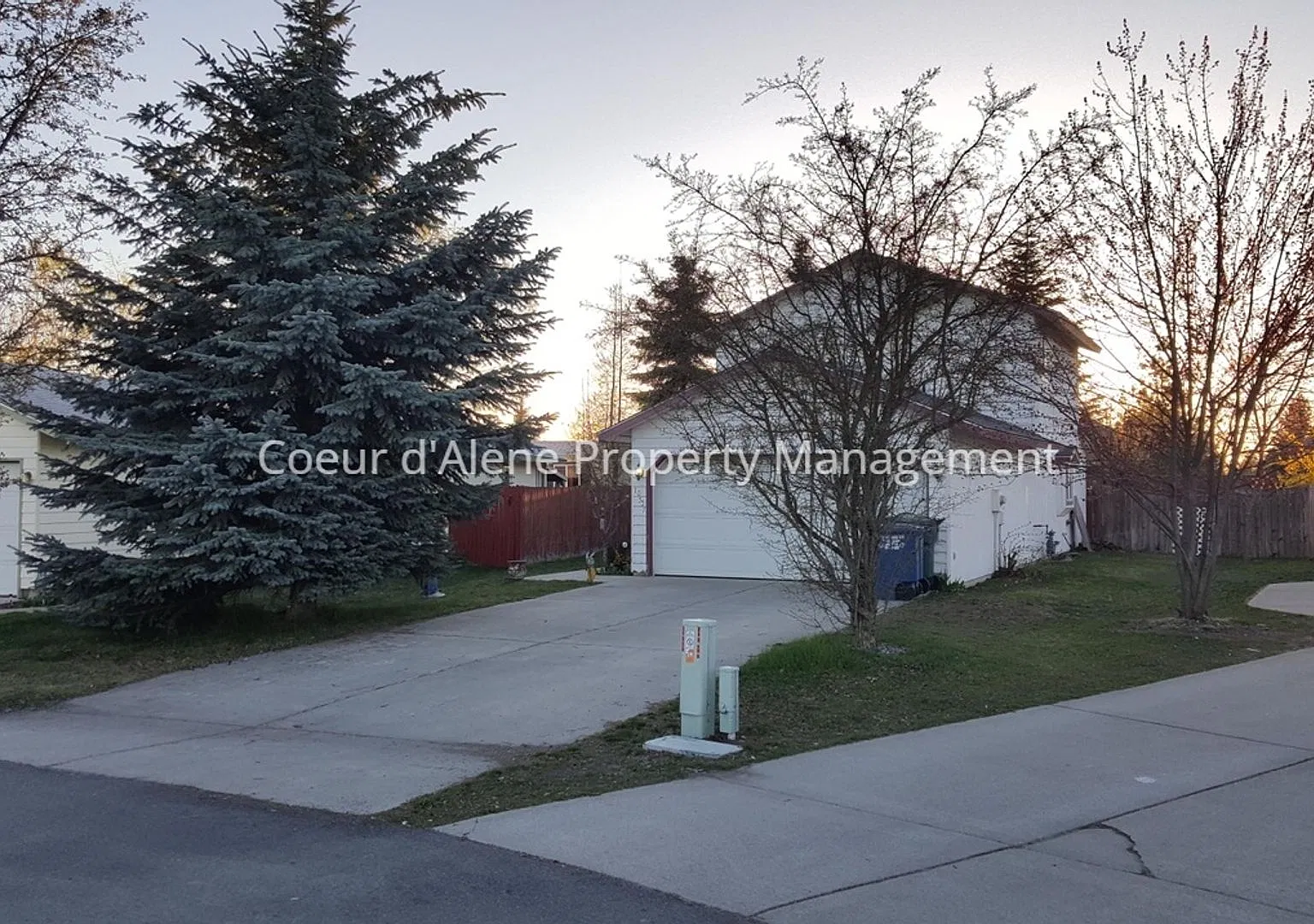 2 bed house at end of cul-de-sac — Photo 1